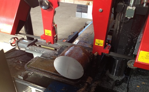 镇宁卧式带锯床加工时出现明显振荡如何排查？